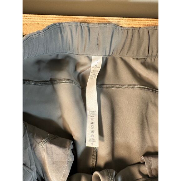 New With Tags Womens Lululemon "On the fly 7/8 WL Pant" Woven Size 10 - Picture 9 of 9